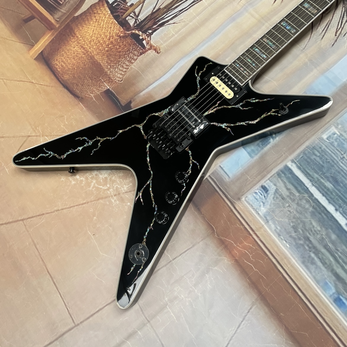 Guitare électrique noire à 6 c - Electric Guitar Beginner avis et prix